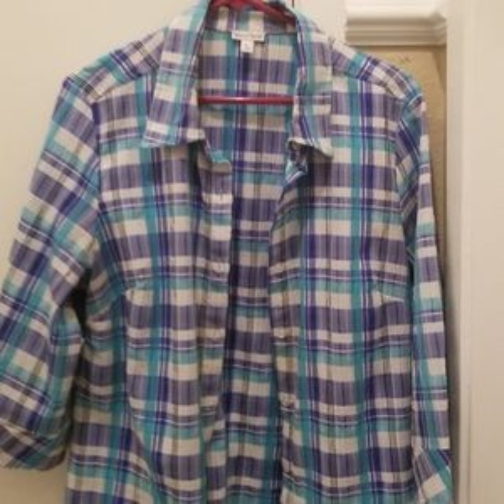 Blue plaid button up shirt